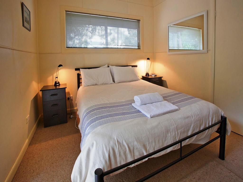 Noonameena Cottage Halls Gap Room photo
