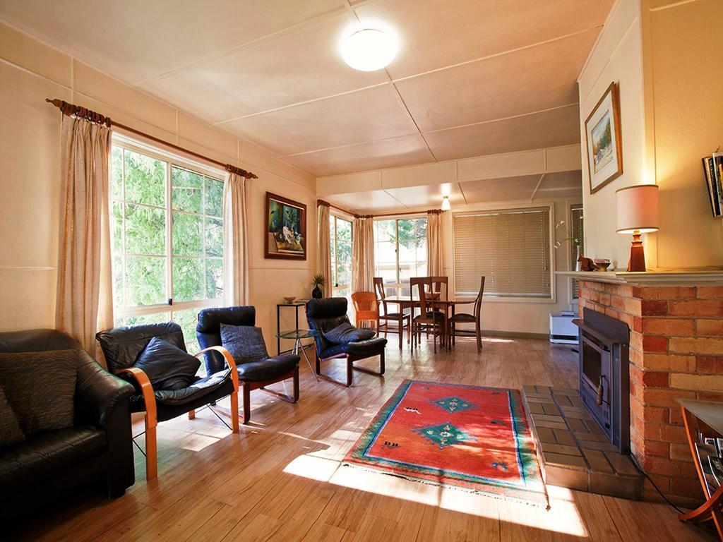 Noonameena Cottage Halls Gap Room photo